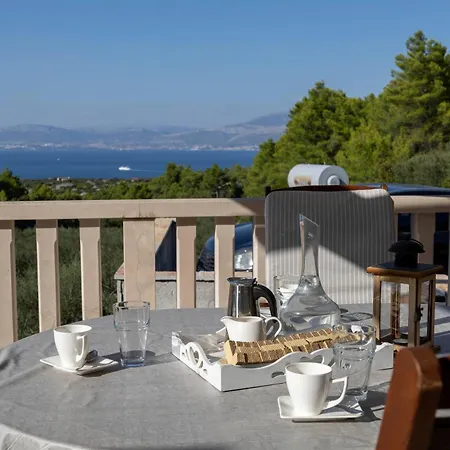 Feriehus House Vicko Supetar