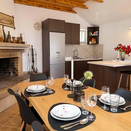 Feriehus House Vicko