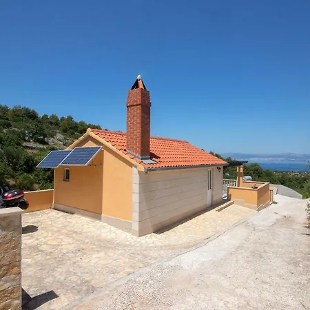 Feriehus House Vicko *