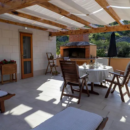 House Vicko * Supetar